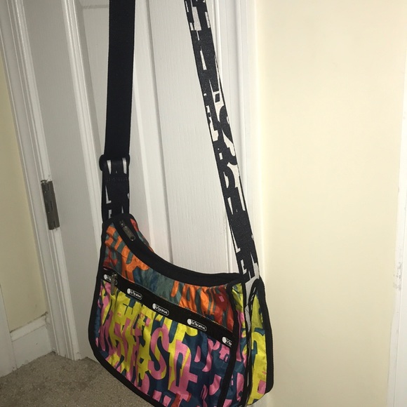 LeSportsac alphabet print crossbody - Picture 4 of 13